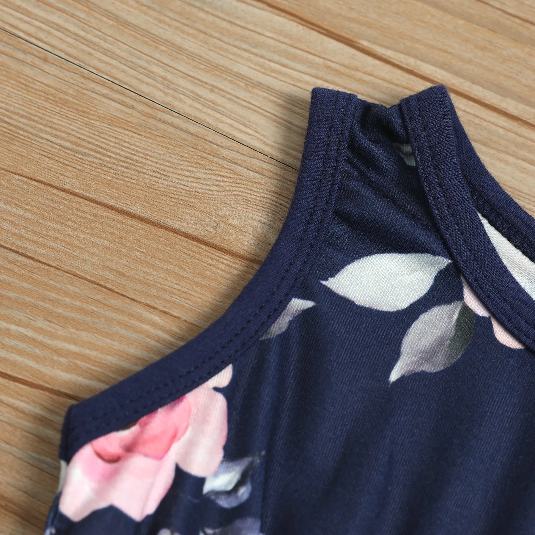 2PCS Floral Printed Baby Romper
