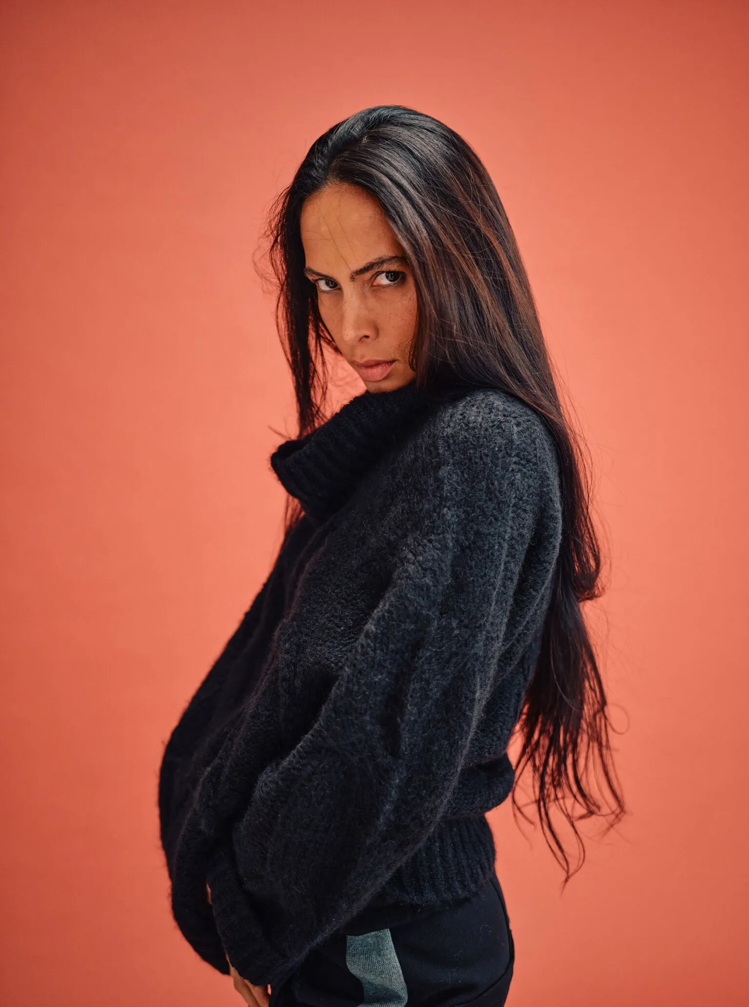 MMHRelax Sheer Knit