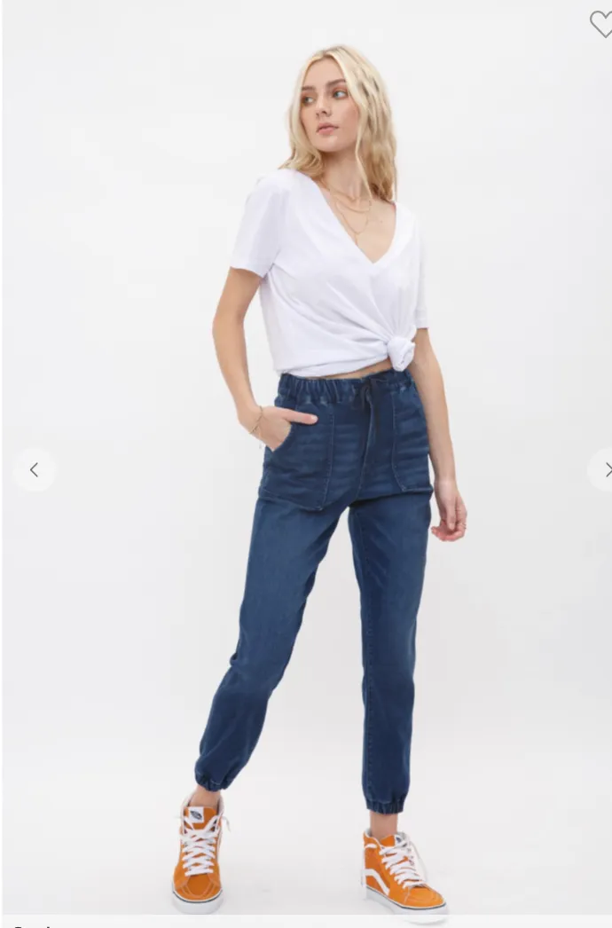 Super High Rise Mom Fit Jogger
