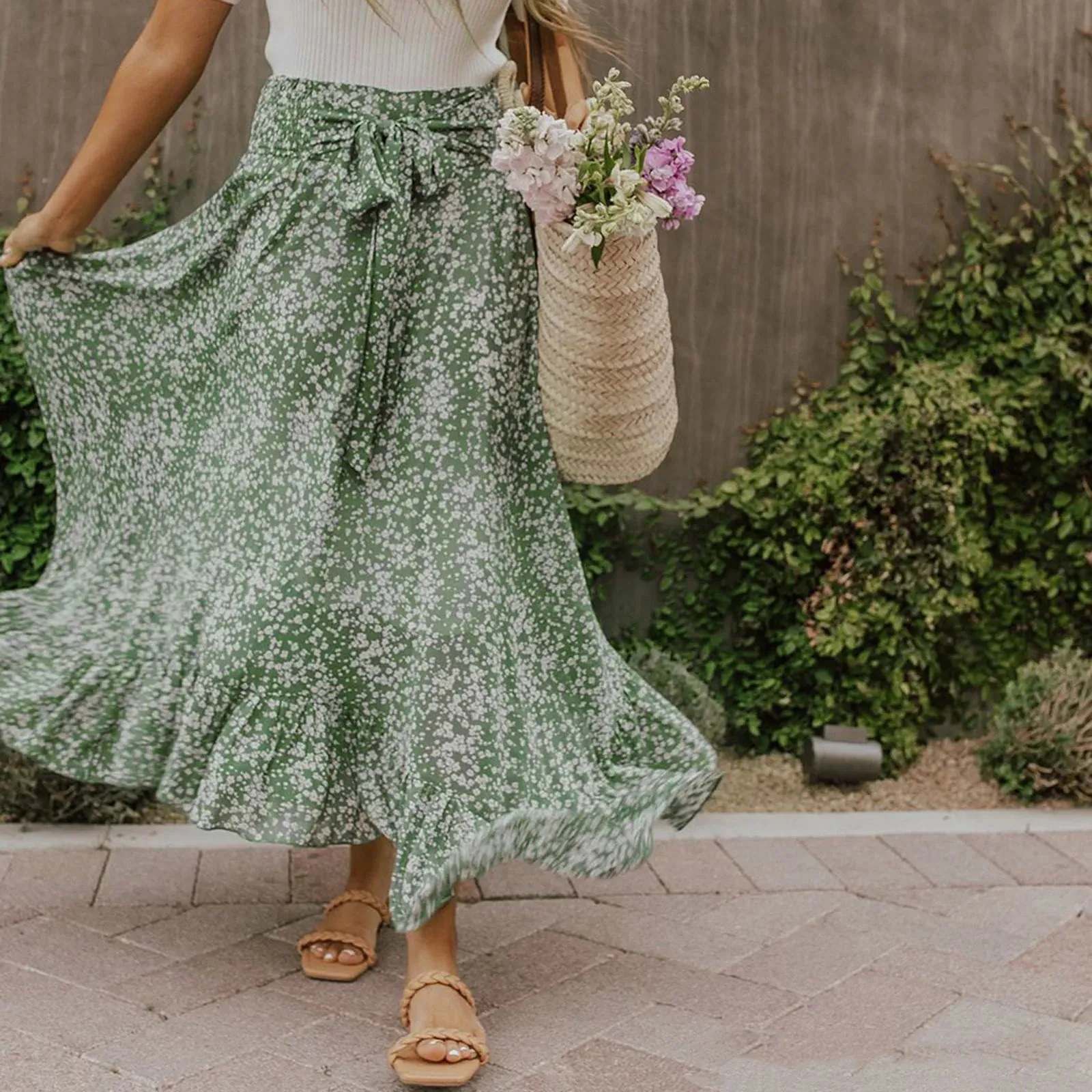Vintage Small Floral Print Long Skirt Large Swing Midi High Waist Elastic Bandage Ruffle Beach Summer Skirt